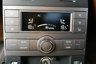 Volkswagen Phaeton, 3.0, 176 kW, diesel, automatic, four-wheel drive