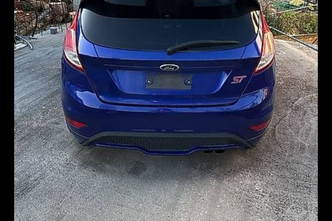 Ford Fiesta, bensiin, manuaal, tagavedu