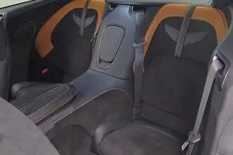 Aston Martin DBS, 5.2, 533 kW, benzīns, automātiskā, aizmugurējā piedziņa