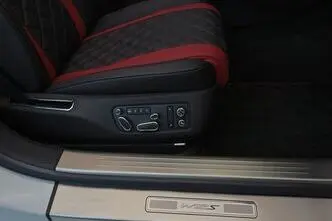 Bentley Flying Spur, 6.0, 467 kW, petrol, automatic, four-wheel drive