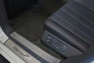 Bentley Flying Spur, 460 kW, bensiin, automaat, nelikvedu