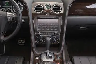 Bentley Flying Spur, 460 kW, bensiin, automaat, nelikvedu