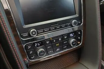 Bentley Flying Spur, 460 kW, bensiin, automaat, nelikvedu