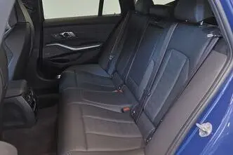 BMW M3, 3.0, 375 kW, bensiin, automaat, nelikvedu