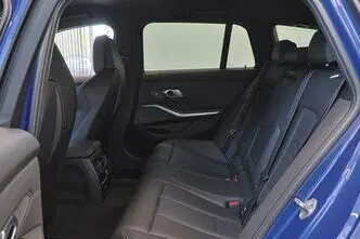 BMW M3, 3.0, 375 kW, bensiin, automaat, nelikvedu