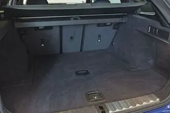 BMW M3, 3.0, 375 kW, bensiin, automaat, nelikvedu