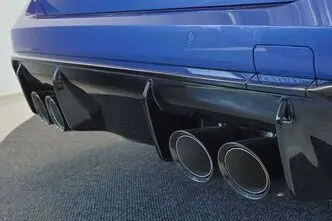 BMW M3, 3.0, 375 kW, bensiin, automaat, nelikvedu