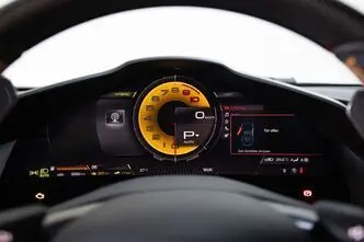 Ferrari 296, 3.0, 488 kW, hübriid, automaat, tagavedu