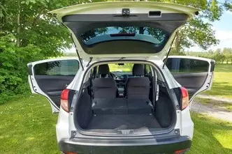 Honda HR-V, 1.6, 88 kW, дизель, механическая, передний привод