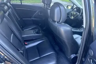 Toyota Avensis, 2.2, 110 kW, diisel, automaat, esivedu