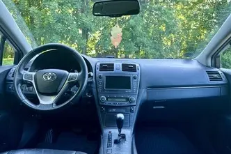 Toyota Avensis, 2.2, 110 kW, diisel, automaat, esivedu