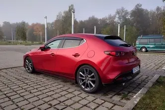 Mazda 3, 2.0, 137 kW, гибрид, автомат, передний привод