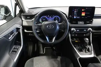 Toyota RAV4, 2.5, 131 kW, hybrid, automatic, front-wheel drive
