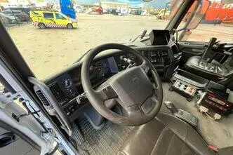 Volvo FM 420 6x2*4, 315 kW, дизель, автомат