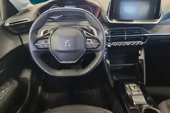 Peugeot 208, 1.2, 74 kW, bensiin, automaat, esivedu