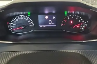 Peugeot 208, 1.2, 74 kW, bensiin, automaat, esivedu