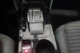 Peugeot 208, 1.2, 74 kW, bensiin, automaat, esivedu