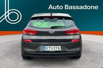 Hyundai i30, 1.4, 103 kW, bensiin, automaat, esivedu