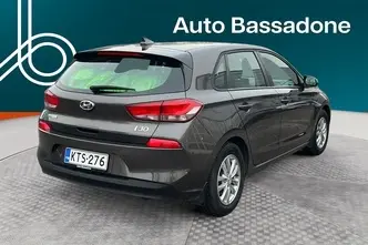 Hyundai i30, 1.4, 103 kW, bensiin, automaat, esivedu