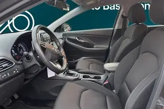 Hyundai i30, 1.4, 103 kW, bensiin, automaat, esivedu