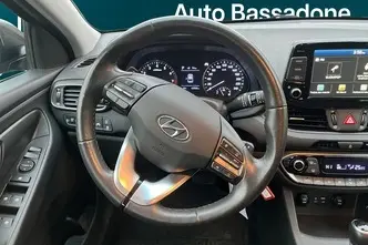 Hyundai i30, 1.4, 103 kW, bensiin, automaat, esivedu