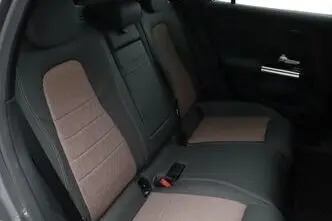 Mercedes-Benz EQA 250, 80 kW, elekter, automaat, esivedu