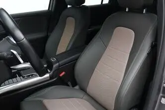 Mercedes-Benz EQA 250, 80 kW, elekter, automaat, esivedu