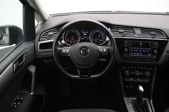 Volkswagen Touran, 1.5, 110 kW, petrol, automatic, front-wheel drive