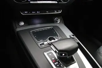 Audi Q5, 2.0, 185 kW, petrol, automatic, four-wheel drive