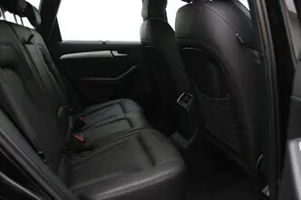 Audi Q5, 2.0, 132 kW, petrol, automatic, four-wheel drive