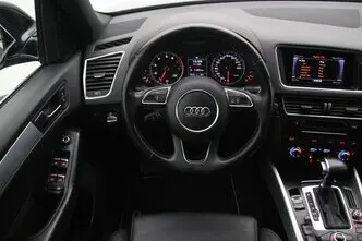 Audi Q5, 2.0, 132 kW, petrol, automatic, four-wheel drive
