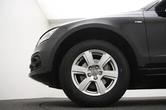 Audi Q5, 2.0, 132 kW, petrol, automatic, four-wheel drive