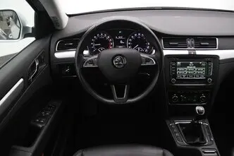 Škoda Superb, 1.6, 77 kW, diesel, manual, front-wheel drive
