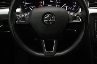 Škoda Superb, 1.6, 77 kW, diesel, manual, front-wheel drive