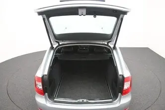 Škoda Superb, 1.6, 77 kW, diesel, manual, front-wheel drive