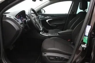 Opel Insignia, 2.0, 120 kW, diesel, automatic, four-wheel drive