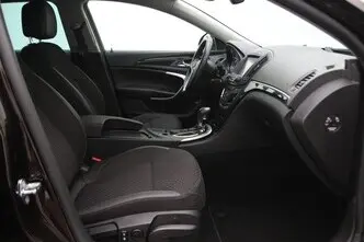 Opel Insignia, 2.0, 120 kW, diesel, automatic, four-wheel drive