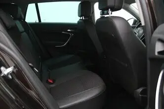 Opel Insignia, 2.0, 120 kW, diesel, automatic, four-wheel drive