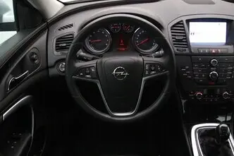 Opel Insignia, 1.8, 103 kW, petrol, manual, front-wheel drive