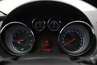 Opel Insignia, 1.8, 103 kW, petrol, manual, front-wheel drive