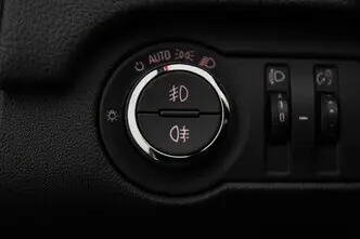 Opel Insignia, 1.8, 103 kW, petrol, manual, front-wheel drive