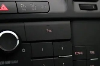 Opel Insignia, 1.8, 103 kW, petrol, manual, front-wheel drive