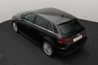 Audi A3, 1.4, 110 kW, plug-in hybrid, automatic, front-wheel drive