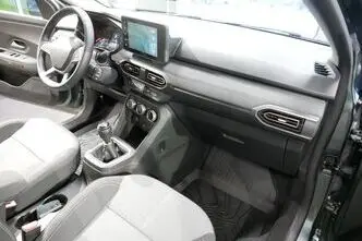 Dacia Sandero, 1.0, 67 kW, bensiin, manuaal, esivedu