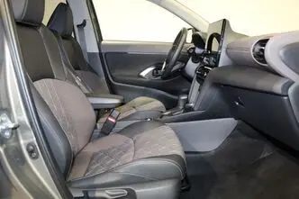 Toyota Yaris Cross, 1.5, 68 kW, hübriid, automaat, nelikvedu