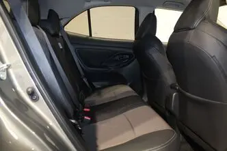 Toyota Yaris Cross, 1.5, 68 kW, hübriid, automaat, nelikvedu