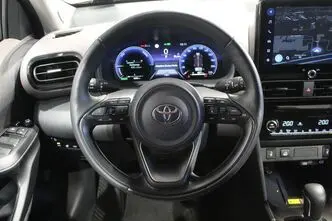 Toyota Yaris Cross, 1.5, 68 kW, hübriid, automaat, nelikvedu