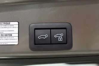 Toyota Yaris Cross, 1.5, 68 kW, hübriid, automaat, nelikvedu