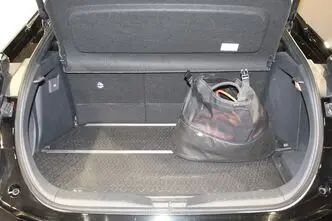 Toyota C-HR, 2.0, 111 kW, pistikhübriid, automaat, esivedu