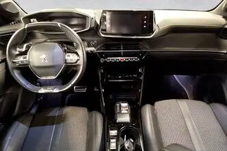 Peugeot 208, 1.2, 74 kW, bensiin, automaat, esivedu